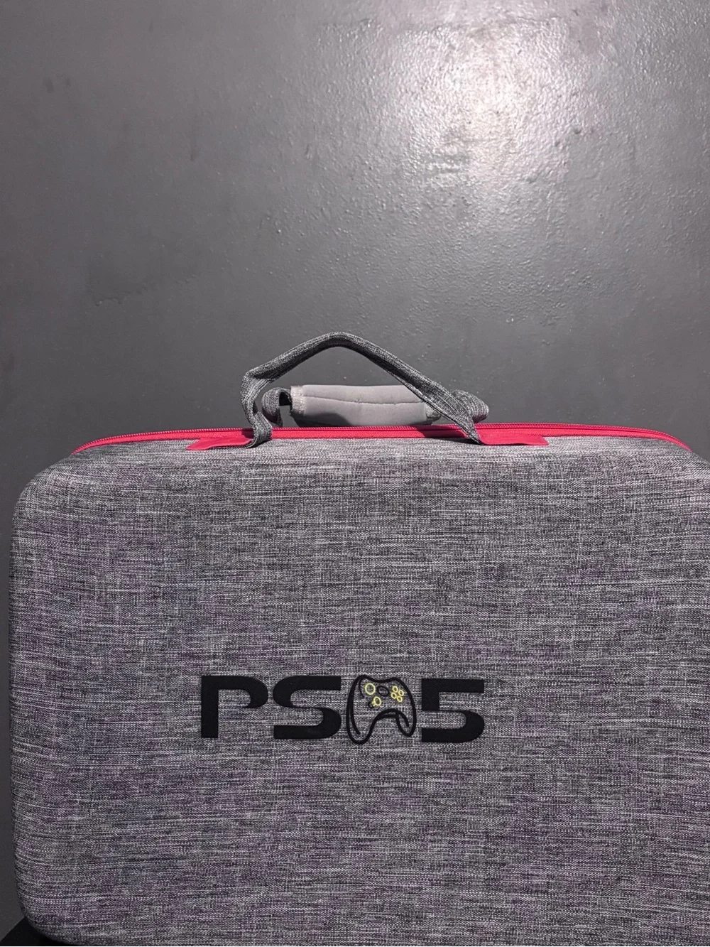 Amazon PS5 Carrying Case in Gray with Red Zipper